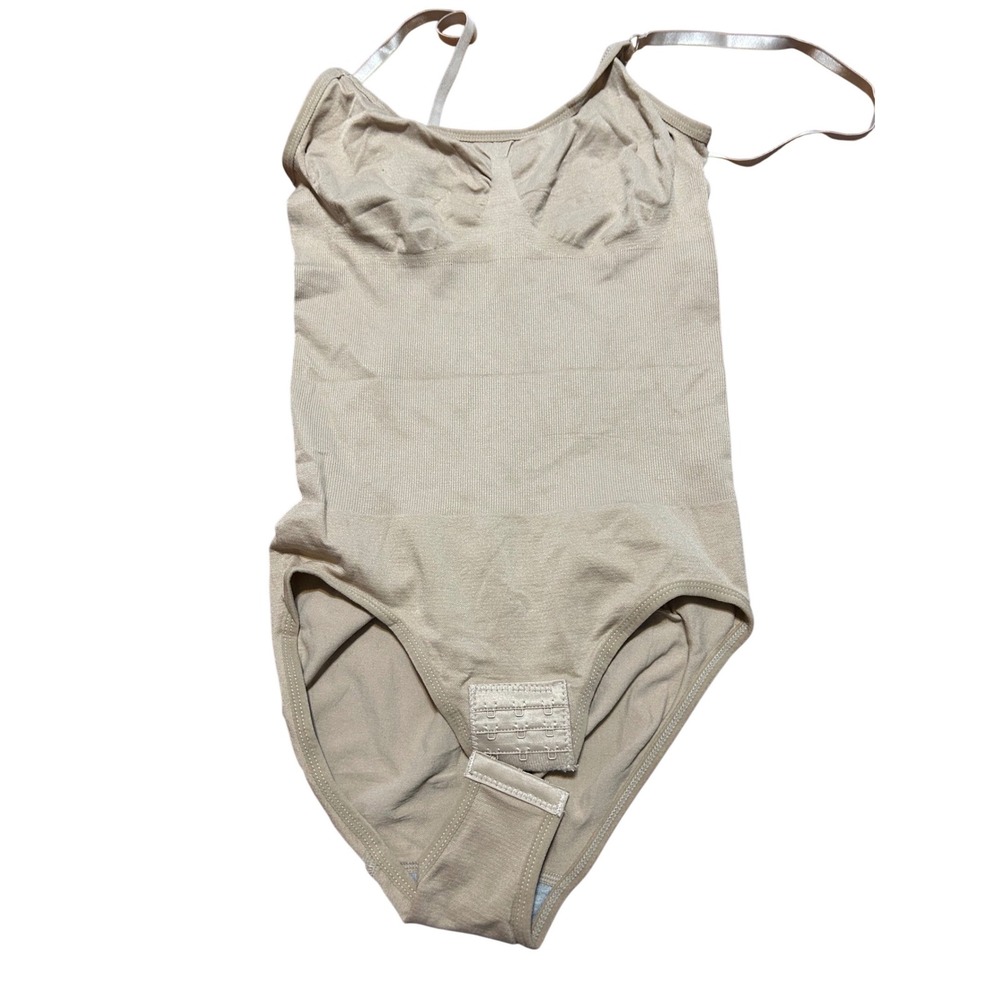 Nude Shapewear Bodysuit L – New Without Tags – Adjustable Straps